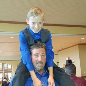 Meet your Posher, Troy